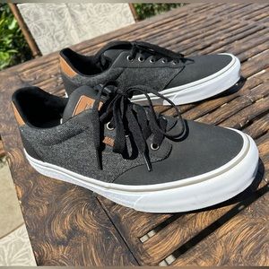 Vans Atwood Deluxe Comfort Lows - US Men’s Size 10.5 - Black/Brown